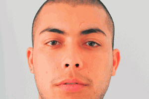 Joven que cumplía pena por robo ahora fue imputado por homicidio de enero y tiroteo a móvil policial en febrero