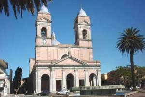 Obispo Wirz encabeza las actividades de jueves y viernes santo