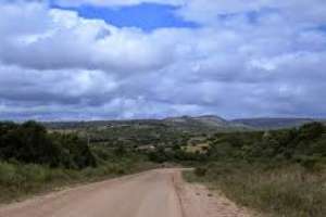 Una mujer murió y otra persona herida tras un violento choque en zona de Garzón