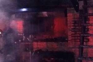 Incendió arrasó  totalmente una vivienda en Punta Negra