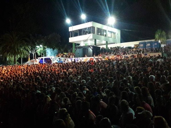 San Carlos vibra con el carnaval 2025; hoy comienza el concurso departamental de conjuntos