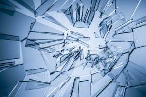 Causó daños en una institución deportiva de San Carlos y la justicia le impuso varias medidas