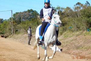 Pilar Saravia participa este fin de semana en un torneo de Enduro que se cumple en Punta del Este