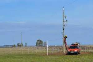 UTE inaugura obras de electrificación rural en la Ruta 109