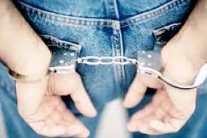 Un sujeto fue detenido en San Carlos cuando se disponía a robar en una vivienda