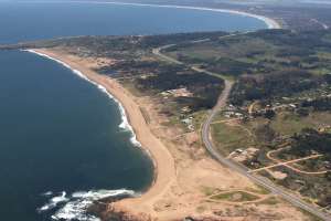 Vecinos y docentes rechazan que se construya un complejo de ocho pisos en Piedras del Chileno