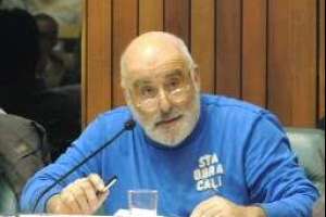 Edil Fermín de los Santos denunció que la IDM contrató a la Consultora Dígitos en forma directa