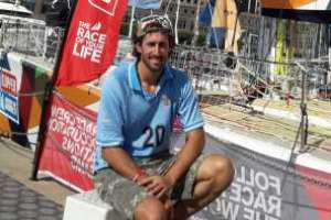 “Nano” Antía, el único uruguayo en la regata mundial, a punto de completar un año en altamar

