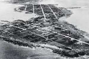 Disertación en el marco de los festejos del aniversario de Punta del Este