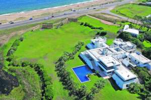 El emblemático "Poseidón" de Punta del Este peligra de nuevo