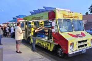 Se posterga el evento de Foodtrucks que se iba a desarrollar en Plaza México