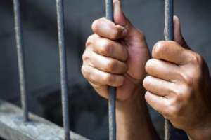 Robó en una casa de Pueblo Obrero y tendrá que cumplir ocho meses de cárcel