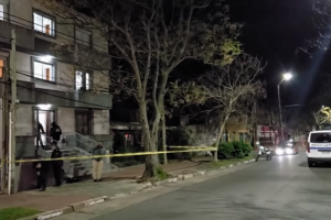 Un hombre fallece tras ser baleado en la puerta de su casa en Maldonado