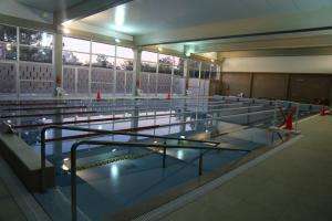 Inscriben para clases de natación en la piscina de Piriápolis