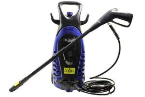 Una pareja intentó robar una hidrolavadora,  pero fue retenida hasta que llegó la Policía