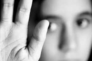 Padrastro violaba reiteradamente a una adolescente y fue enviado a la cárcel