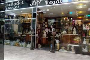 Un chileno condenado por el hurto de joyas por 70 mil dólares en un local de antigüedades de Punta del Este