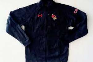 Cometió un hurto en una casa y fue atrapado por usar en la calle la campera robada 