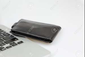 Impusieron medidas cautelares a un empleado que robó a un turista argentino en un hotel de Solanas