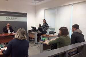 Catedral de Maldonado: se arrodilló ante Dios, se persignó y luego robó pertenencias de otro feligrés