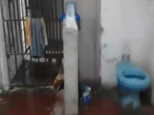 Reclusas denuncian a...