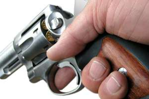 Condenaron a un hombre que estaba armado frente a un comercio en Maldonado Nuevo