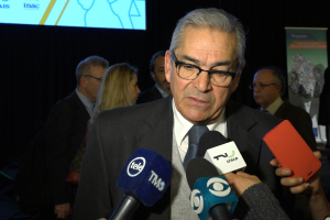 Benech: se seguirán buscando soluciones ante el cierre de la pana de Saman en Cerro Largo