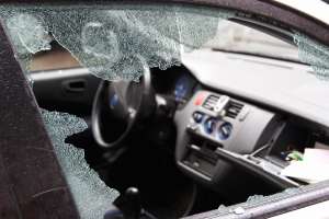 Robó en el interior de un auto estacionado y fue enviado a la cárcel