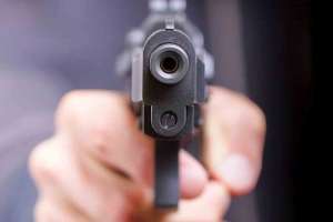 Exhibieron un arma de fuego y se suspendió un partido de fútbol infantil en Maldonado Nuevo