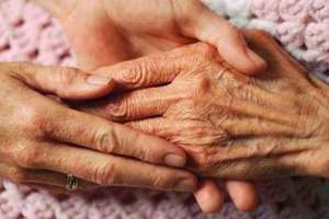 Seleccionan cuatro personas para trabajar en la Casa de Cuidados de Las Flores