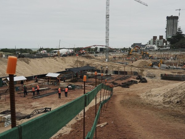 Cipriani invitó al alcalde de Punta del Este a recorrer la obra del San Rafael