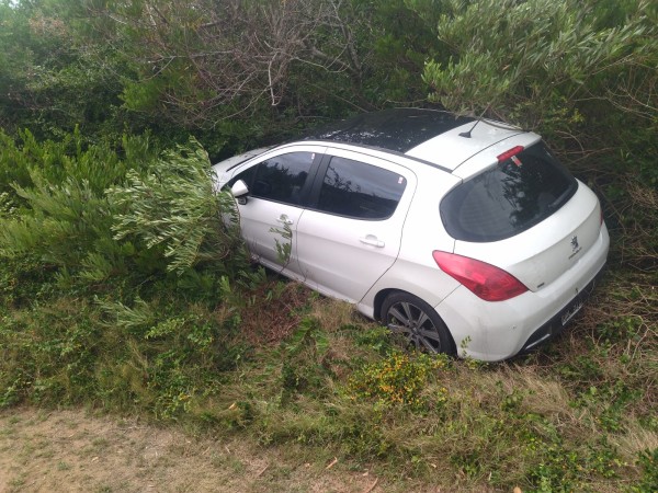 Conductor despistó y...