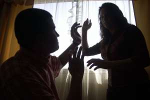 Violencia doméstica: desacató una orden judicial y le impusieron nuevas medidas