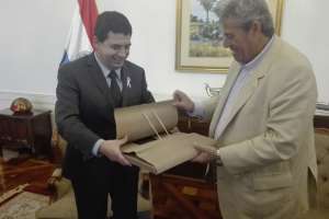Antía se reunió con el Presidente de Paraguay y se disculpó por la suspensión del Mercosur
