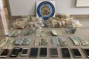 Incautaron en Punta del Este uno de los mayores cargamentos de la "droga de la euforia": cinco extranjeros detenidos