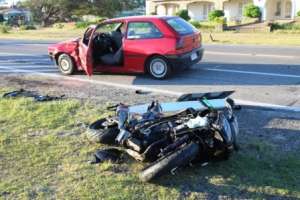 Accidente en ruta 10, en los accesos a Piriápolis, deja dos heridos de consideración