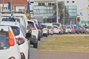 No queda combustible en la mayoría de las estaciones de servicio de Maldonado y Punta del Este; turistas preocupados y molestos