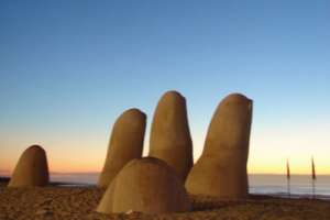 Las esculturas del Paseo de las Américas estarán iluminadas artísticamente