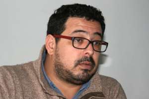 Diputado Sánchez: proyecto sobre partidos no pone en riesgo puestos de trabajo en canales de TV