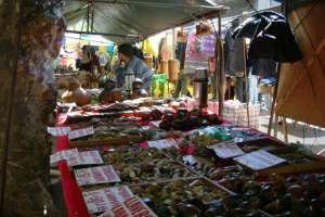 Unión de Comerciantes pide mayores controles en ferias de Maldonado