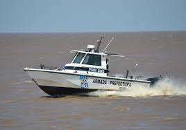 La Armada Nacional asistió a tres embarcaciones que se encontraban sin máquina en inmediaciones del Puerto de Piriápolis.