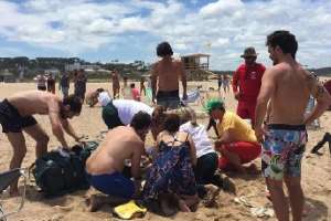 Guardavidas reanimaron a un hombre que sufrió un paro cardíaco en Manantiales