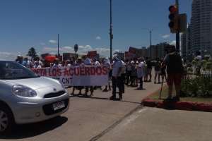 Gremio de DGI se moviliza y concentra nuevamente en Punta del Este