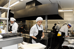 El 70 % de egresados de la Escuela de Alta Gastronomía de UTU consigue empleo en el sector