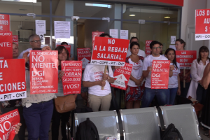 Gremio de la DGI ocupó la sucursal de Maldonado y no descarta aplicar nuevas medidas