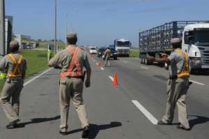 Se desacató y atentó contra un inspector de tránsito en un control de velocidad