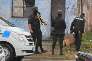 Requisaron un revólver y una moto robada en un allanamiento efectuado en Los Eucaliptos