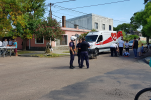 Tres personas politraumatizadas tras un choque entre dos motos