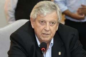 Cámara Empresarial convoca a autoridades a reunión por cartelería