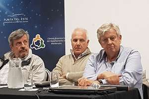 Cartelería: no se afecta al pequeño comercio, sino a las grandes marcas, aclaró Pereira